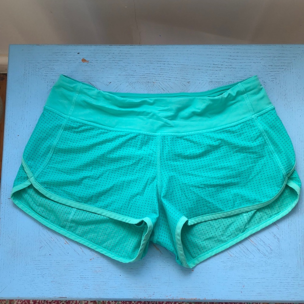 Lululemon mesh shorty shorts size 4.